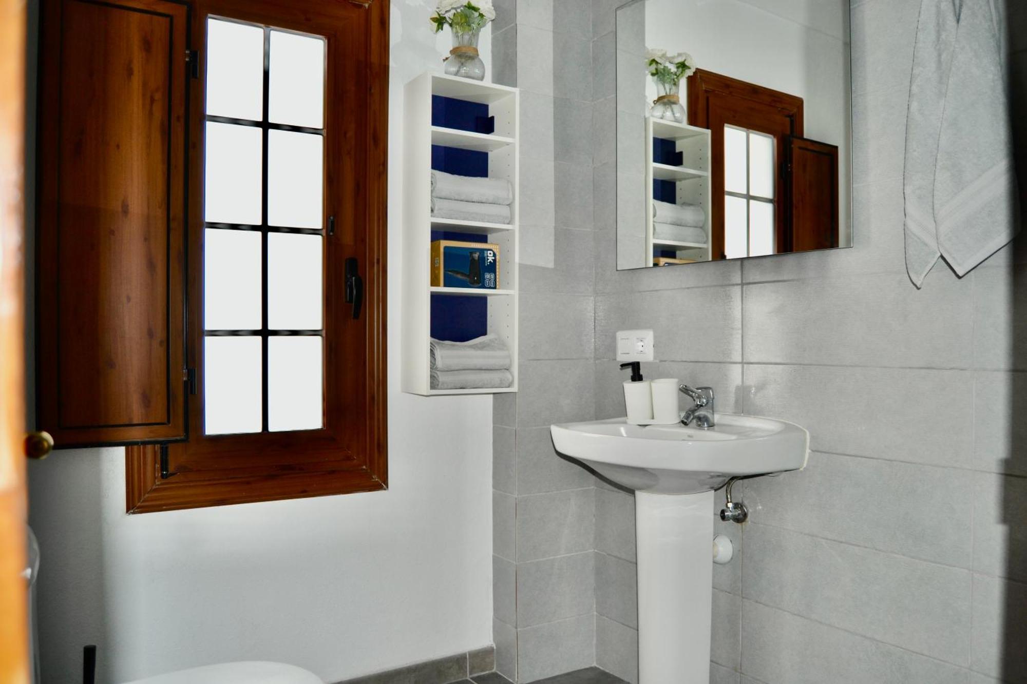 Apartamento Eli Beach Tenerife Candelaria Ngoại thất bức ảnh